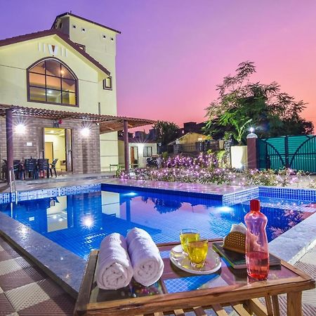 Lifeline Villas - Mountain View 3Bhk Big Pool Villa With Baby Pool لونافالا المظهر الخارجي الصورة