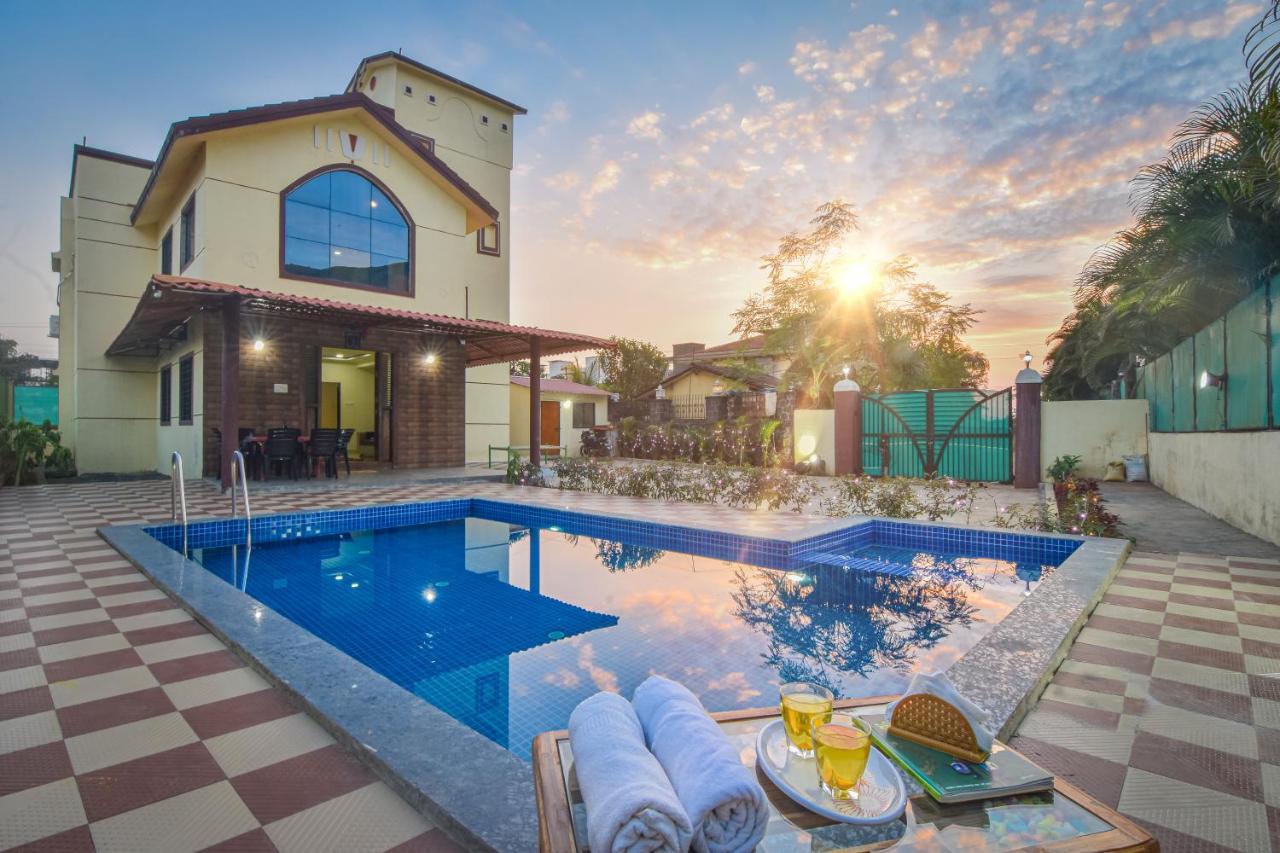 Lifeline Villas - Mountain View 3Bhk Big Pool Villa With Baby Pool لونافالا المظهر الخارجي الصورة